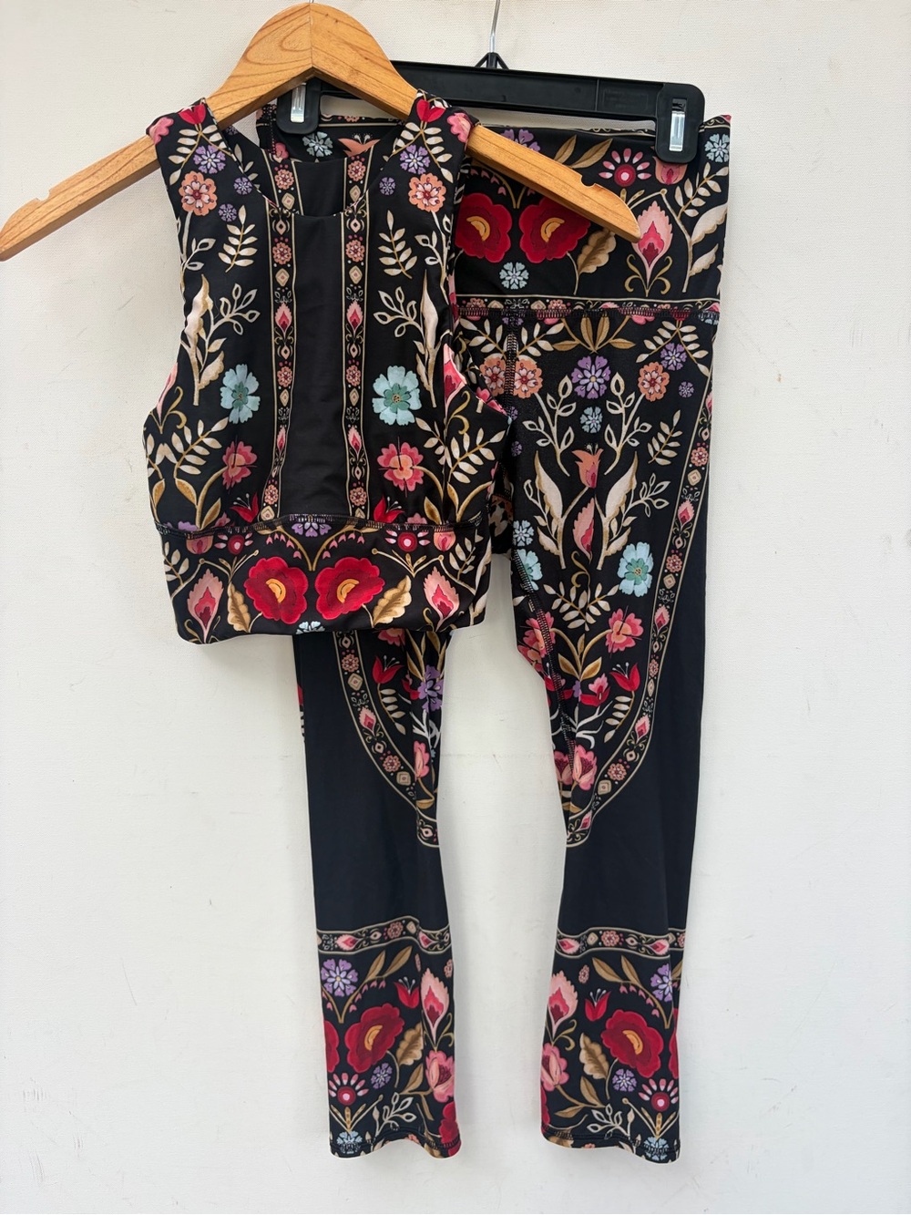 Yoga Democracy Leggings + Crop Top Set